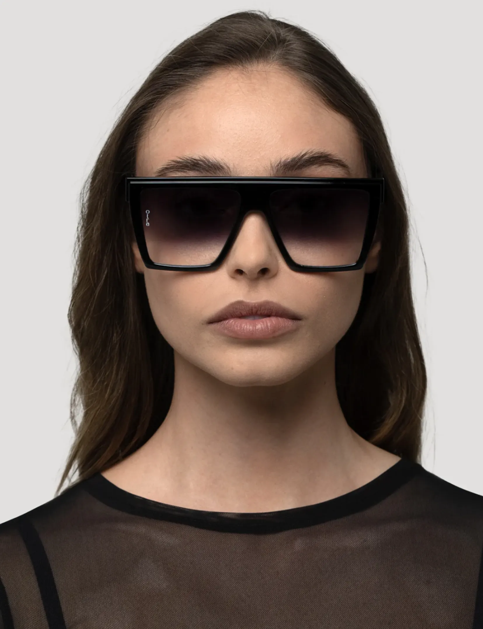 Ollie Sunglasses, Black/Smoke